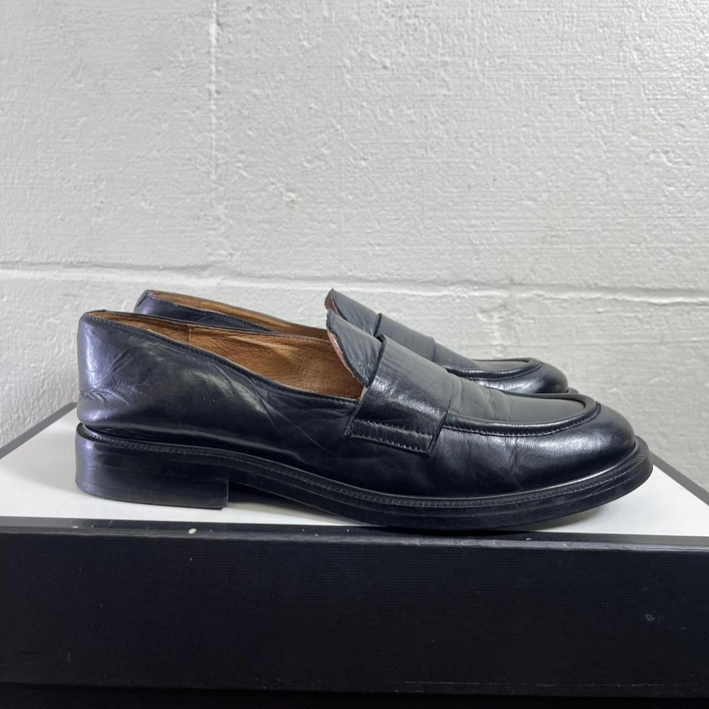 Miz Mooz Gregor Loafer Black Leather Slip On Shoes Women's 39 EU/8.5-9 US